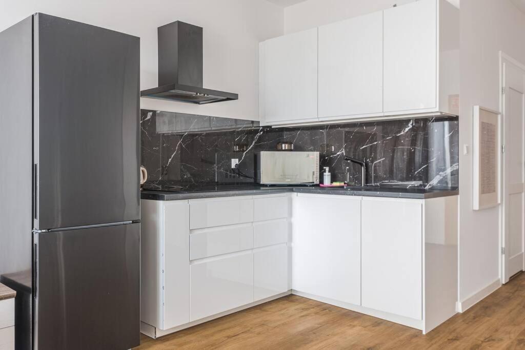 Golden Apartments Walowa 25 M21 Гданьск Экстерьер фото